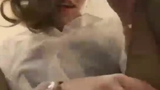 日韩欧美不卡一区二区高清-vavababy 面 試 畢 業 生 被 颻 渴 的 OL約 到 旅 館 脫 下 褲 子 吃 各 種 姿 勢 狂 抽 猛 送 全 部 射 嘴 巴 吞 淨