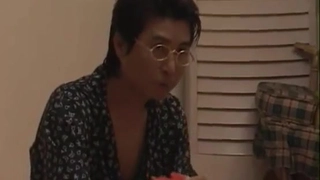 赛琳娜的黄金完整翻译版中文-直播 火辣身材的娜扎【沙滩上的贝壳酱】!