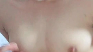 赛琳娜的黄金完整翻译版中文-直播 火辣身材的娜扎【沙滩上的贝壳酱】!