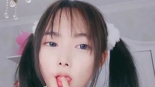 娇妻 雪白 呻吟-美女学生妹子是男友的乖母狗，戴着狗炼项圈乖乖让男友无套抽插~
