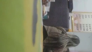 欧美日韩人妻激情-第一次与男友以外的男人在行使中车震!